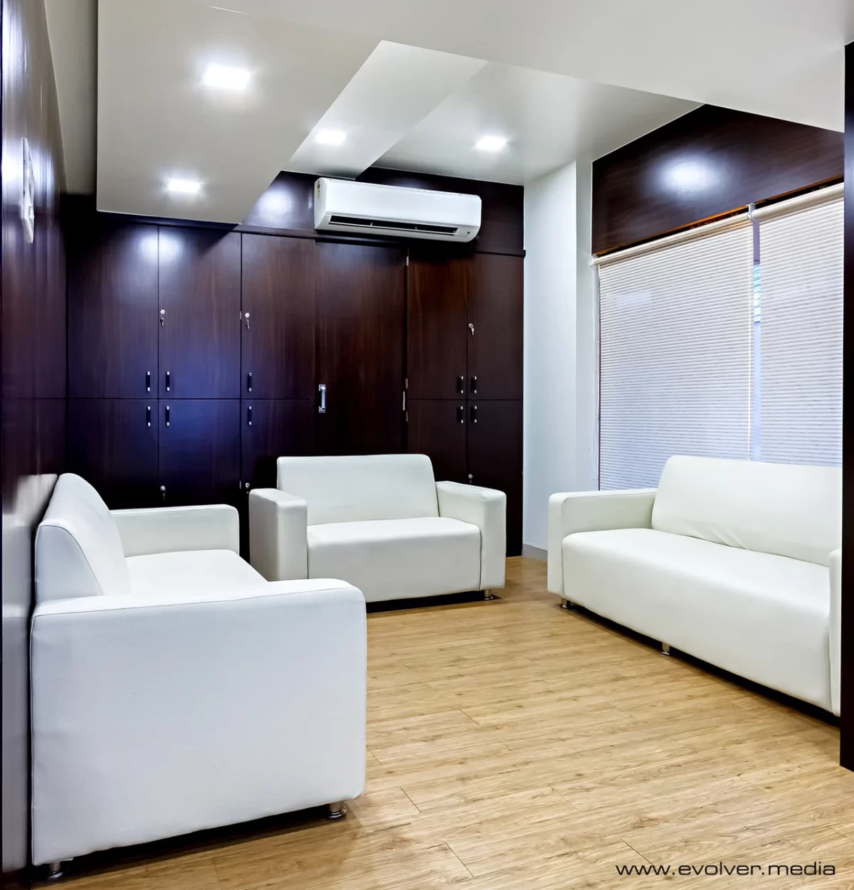 Industrial Corporate Interior Design Photography Evolver Media Pune. Call 9518356811 for booking. 08