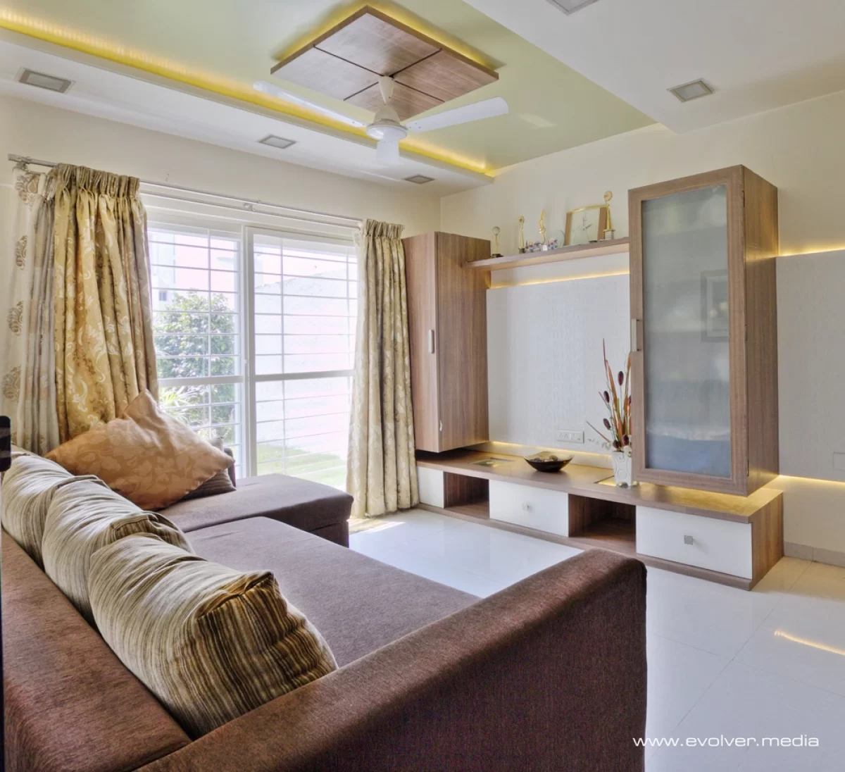 Interior Design Real Estate Photography Evolver Media Pune. Rohan Builders, Rohan Mithila. Call 9518356811 for booking. 05