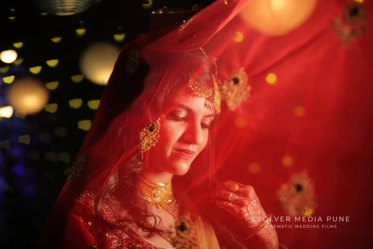 evolver-media-pune-wedding-photography-Cinematic-Traditional-Engagements - call-9518356811