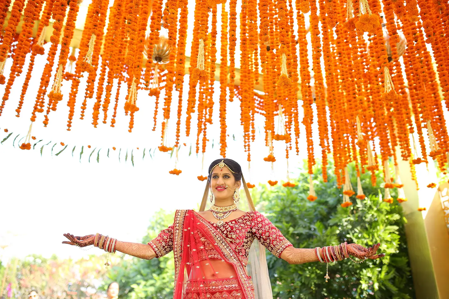 evolver-media-pune-wedding-photography-Cinematic-Traditional-Engagements - call-9518356811